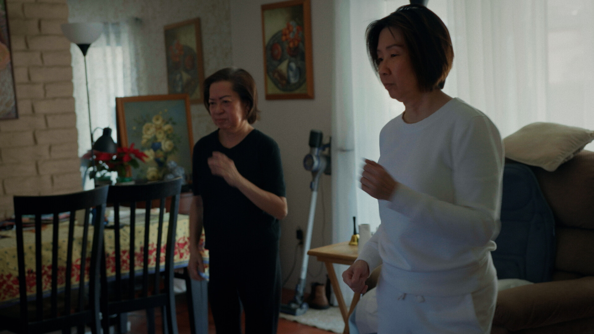 Lola_Picture_Lock_240418_1649.00_01_19_16.Still038