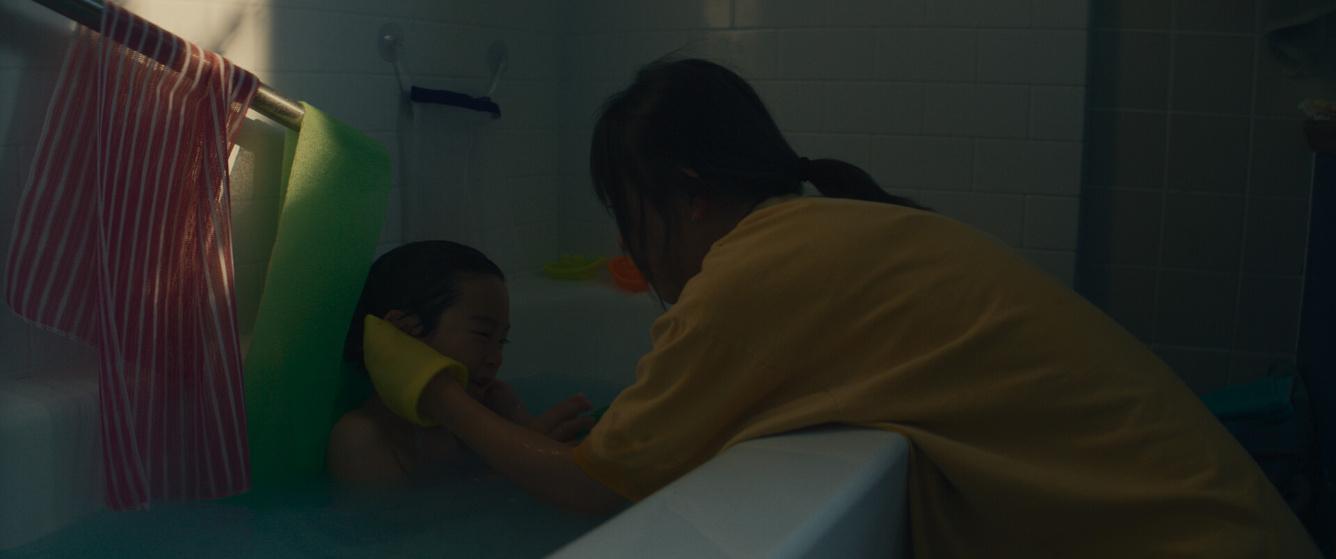 Photo 4 BITW_2K.00_01_37_17.Still019