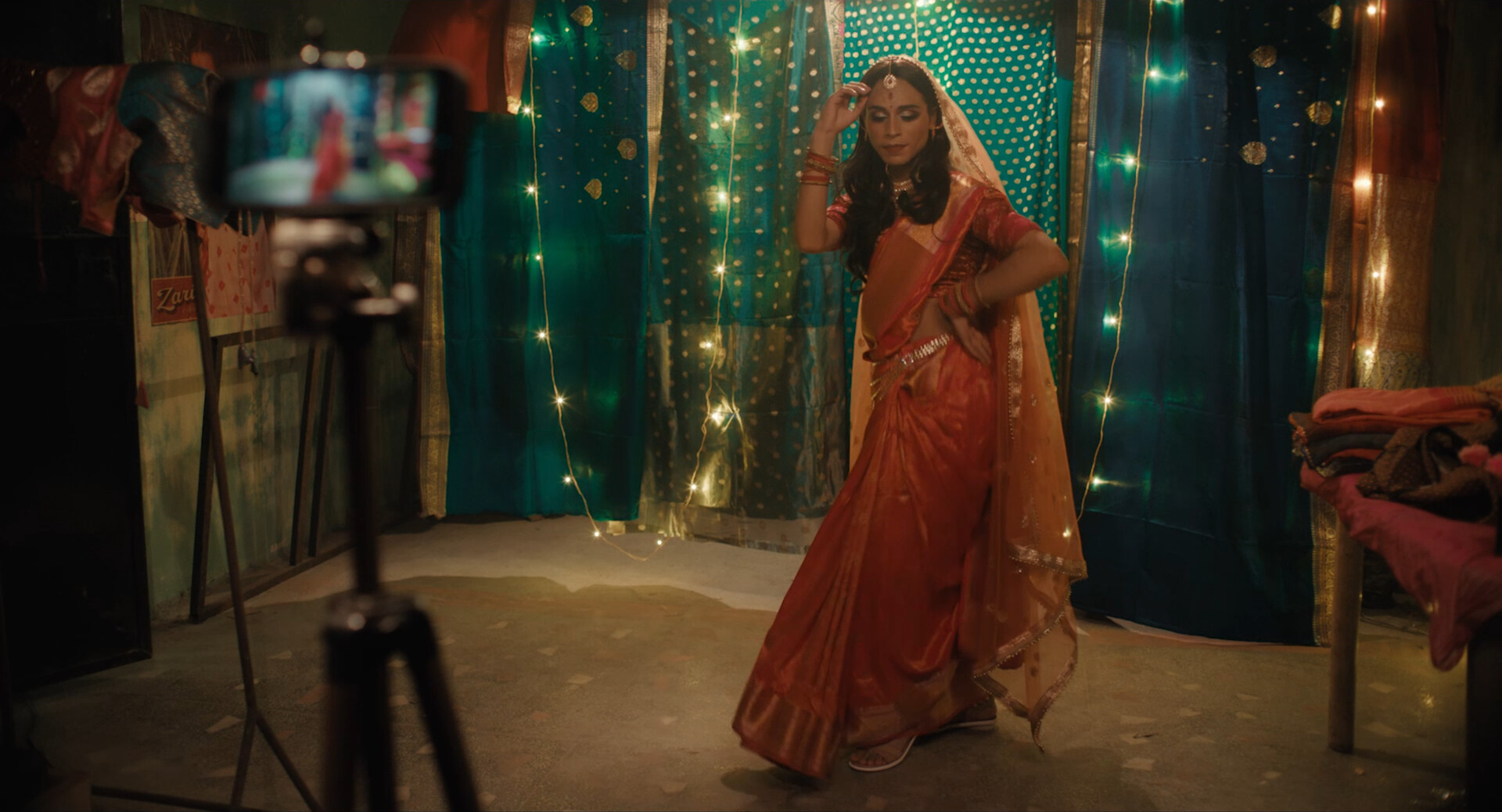 Photo 9 Zari-Dance-4